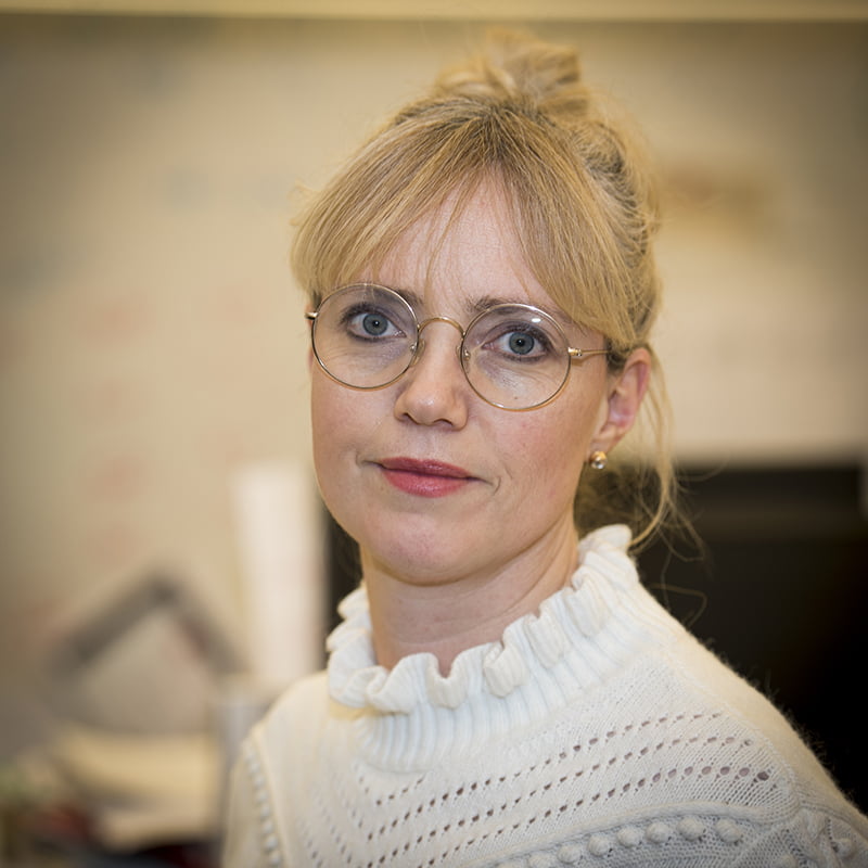 Porträttbild på medarbetare Frida.