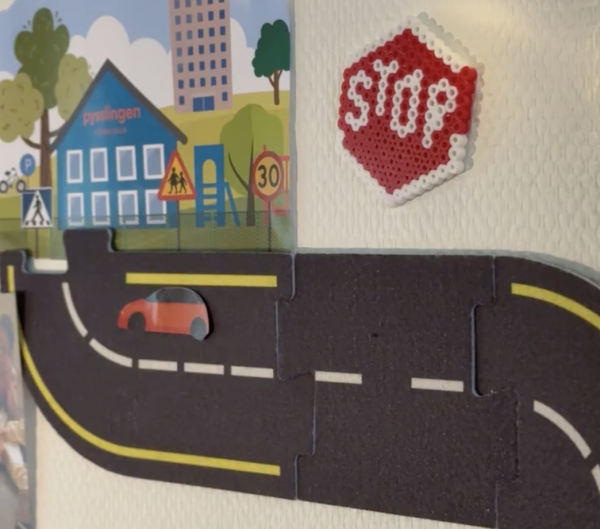 Trafik och cykelskola barn har ritat