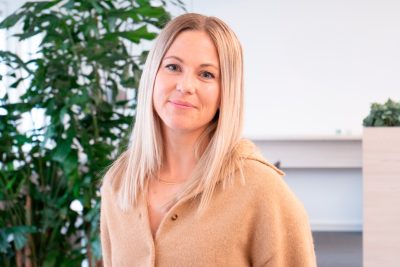 Porträttbild av medarbetare Marielle