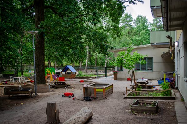 Utegården på Höjdens förskola.
