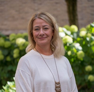 Porträttbild av skolchef